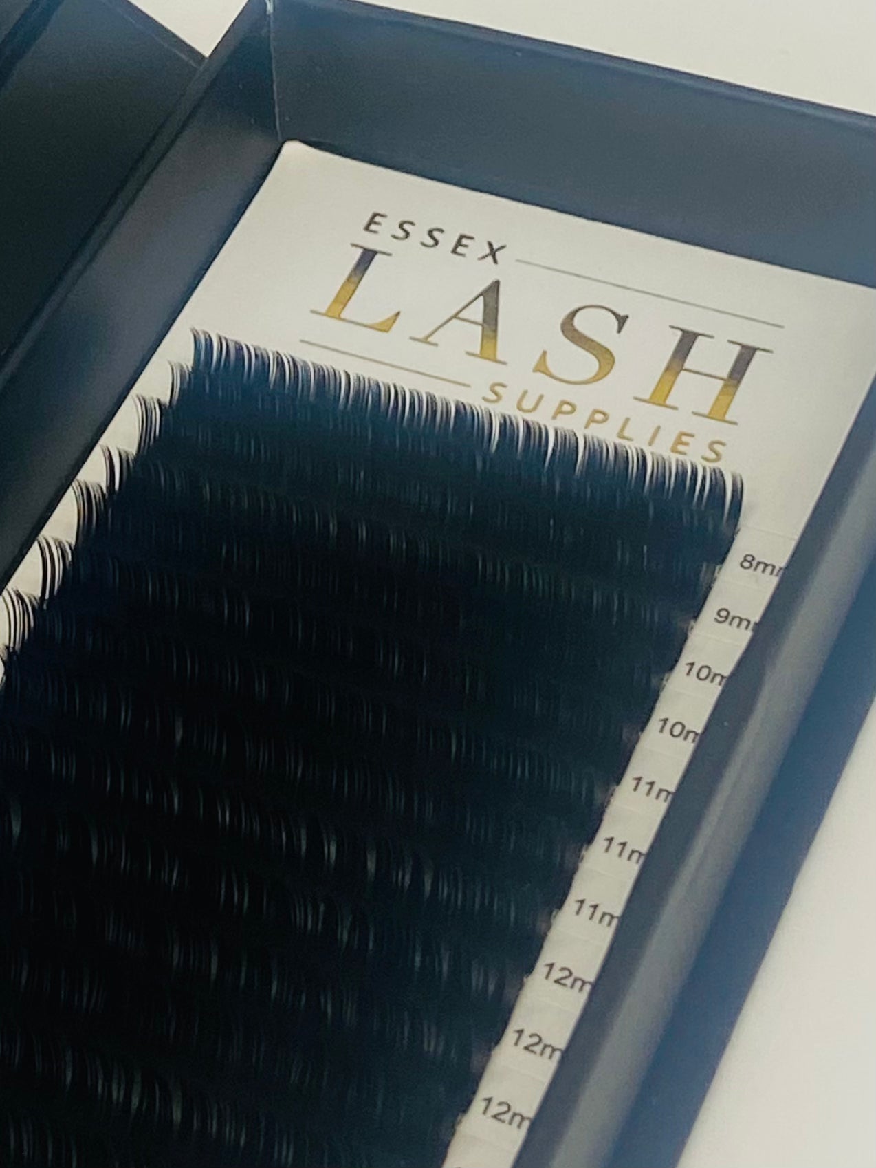 Flat Lashes